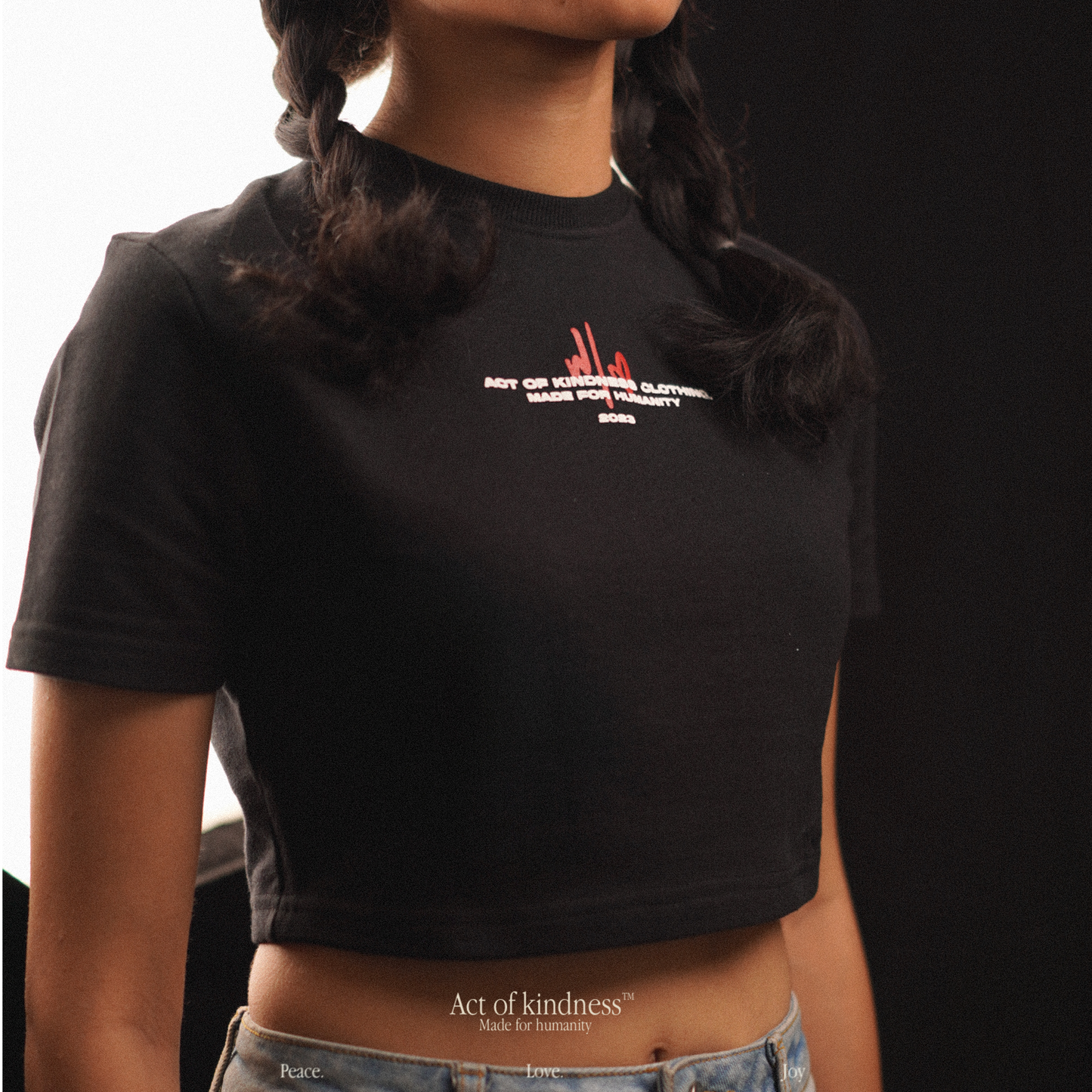 "WITH LOVE" CROP TOP - Black